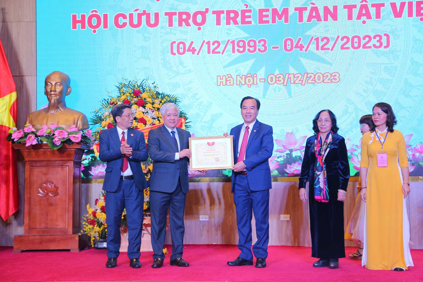 Kỷ niệm 30 năm ngày thành lập Hội Cứu trợ trẻ em tàn tật Việt Nam