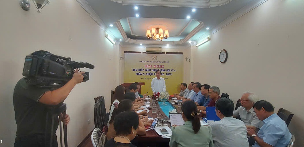 Hội nghị BCH TƯ Hội Cứu trợ trẻ em tàn tật Việt Nam kỳ 4 khoá VI  Kiện toàn chức danh các Phó Chủ tịch Trung ương Hội