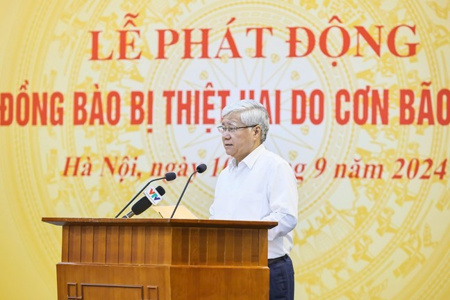 Hưởng ứng lễ phát động ủng hộ đồng bào bị thiệt hại do cơn bão số 3 gây ra Hội Cứu trợ trẻ em tàn tật Việt Nam ủng hộ 50 triệu đồng