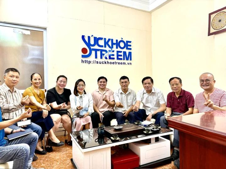 Tạp chí Sức khoẻ trẻ em- Vì nụ cười trẻ em