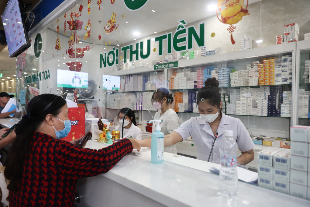 Quốc hội tiếp tục thảo luận chính sách đưa ngành dược thành công nghiệp mũi nhọn