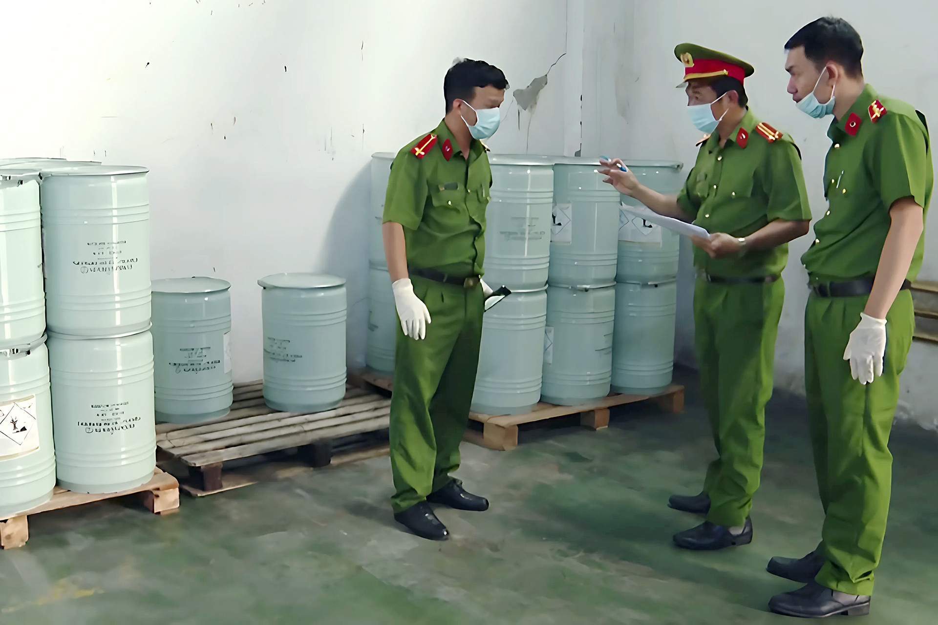 Kiểm soát, xử lý nghiêm sử dụng xyanua giết người, tự sát