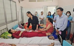 Vĩnh Long Đình chỉ hoạt động 4 tháng cơ sở cung cấp thức ăn gây ngộ độc 287 người