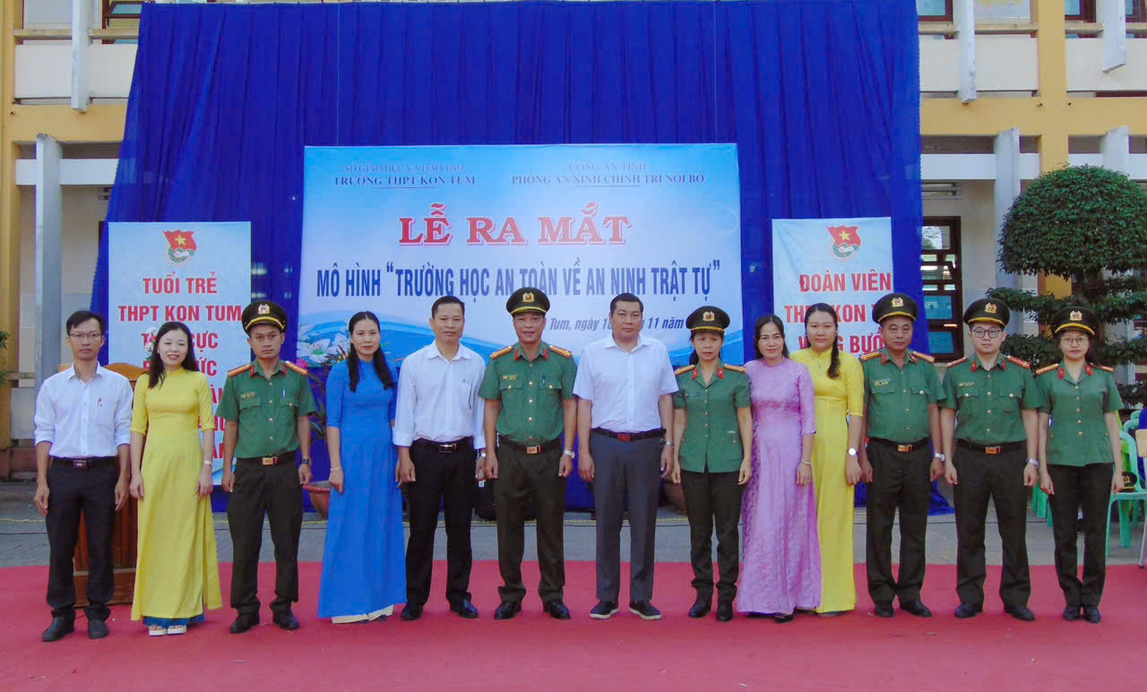 Ra mắt mô hình Trường học an toàn về An ninh trật tự tại Trường THPT Kon Tum