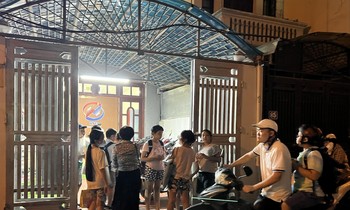 Ép buộc hay tự nguyện học thêm Ranh giới mong manh, khó kiểm soát