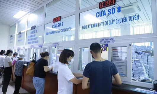 Tại sao đi khám BHYT ở bệnh viện tư phải trả chi phí cao hơn bệnh viện công