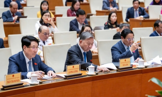 Chính thức thông qua chủ trương đầu tư đường sắt tốc độ cao Bắc - Nam hơn 67 tỷ USD