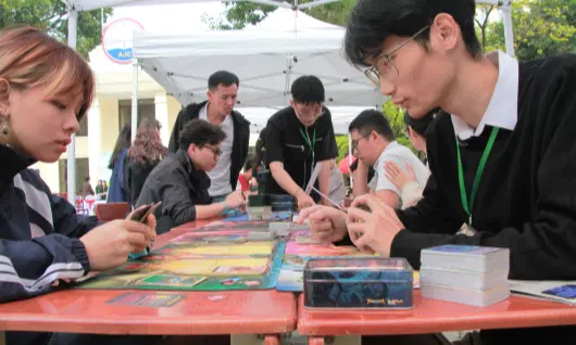 Đánh thức giá trị văn hoá - lịch sử qua các trò chơi board game thuần Việt