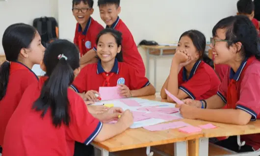 Tạo môi trường thuận lợi để trẻ em thực thi quyền tham gia đầy đủ và hiệu quả