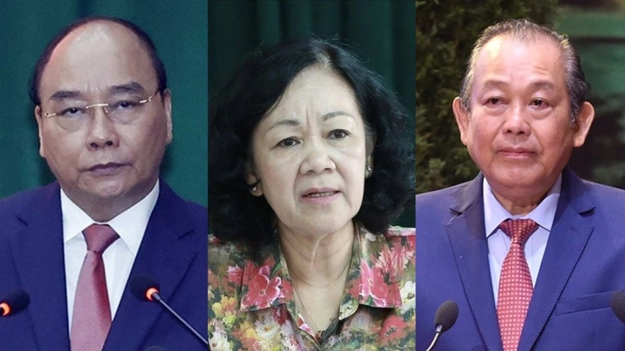 Bộ Chính trị thi hành kỷ luật cảnh cáo các ông Nguyễn Xuân Phúc, Trương Hoà Bình