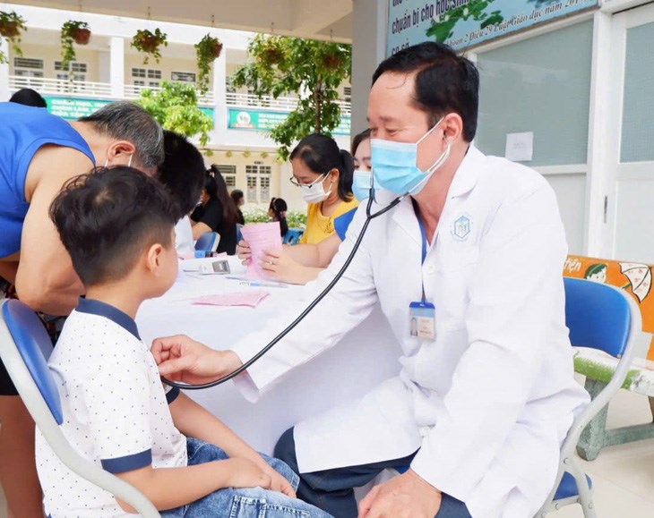 Sẽ có đủ vaccine tiêm phòng sởi cho trẻ dưới 9 tháng