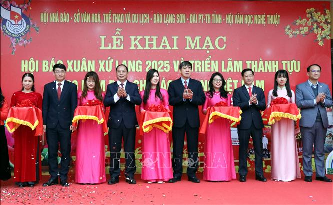 Hội báo Xuân 2025 Điểm đến cho nhân dân và du khách dịp Tết