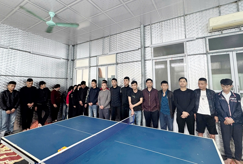 Bắt các đối tượng liên quan đánh bạc quy mô lớn ở Thanh Hóa, Kiên Giang