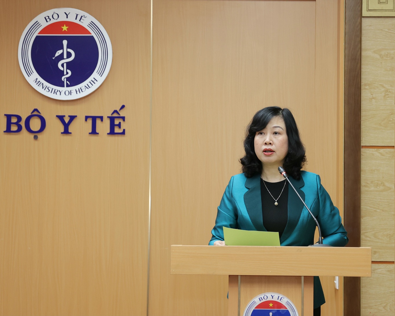 Bộ Y tế tăng cường kiểm soát chất lượng thực phẩm chức năng