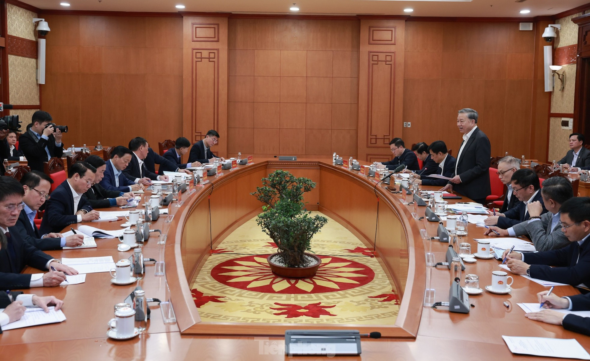 Tổng Bí thư Không phát hiện người dân có bức xúc đã kém, biết mà thờ ơ thì càng kém