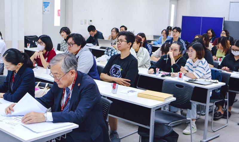 Đổi mới kiểm định quốc tế giáo dục đại học Việt Nam bắt nhịp xu hướng thế giới