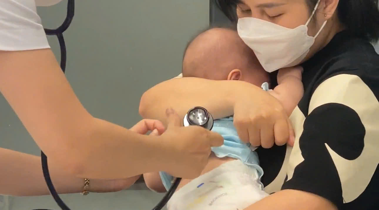 Hà Nội vẫn ghi nhận hàng trăm ca mắc COVID-19 mỗi tuần