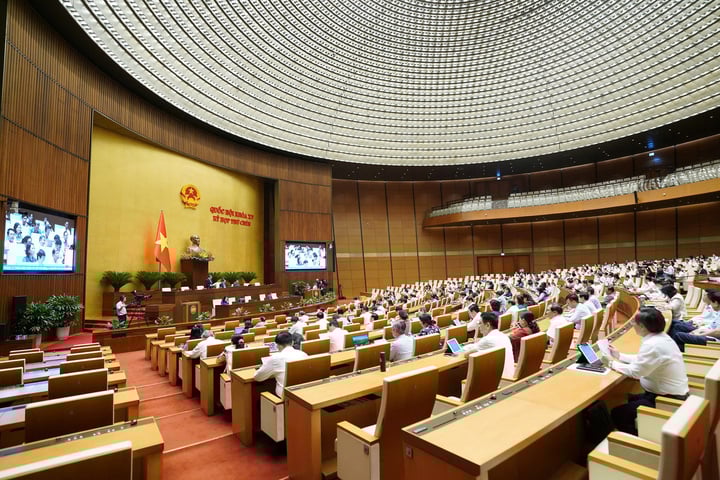 Quốc hội xem xét việc sắp xếp đơn vị hành chính cấp tỉnh