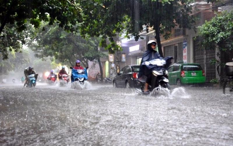 Hà Nội yêu cầu tăng cường ứng phó bão số 3, trực ban 24 24, đảm bảo an toàn cho người dân, cơ sở hạ tầng