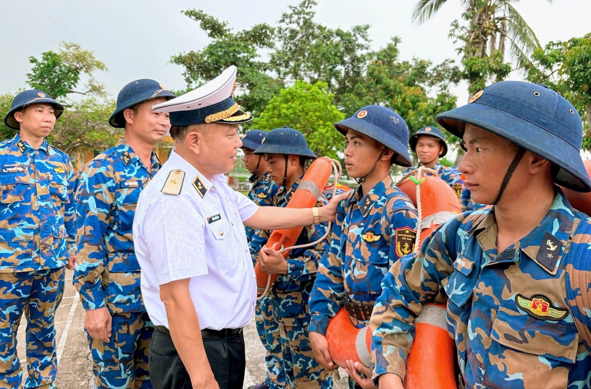 Sẵn sàng lực lượng, phương tiện, phương châm 4 tại chỗ , ứng phó với bão số 3