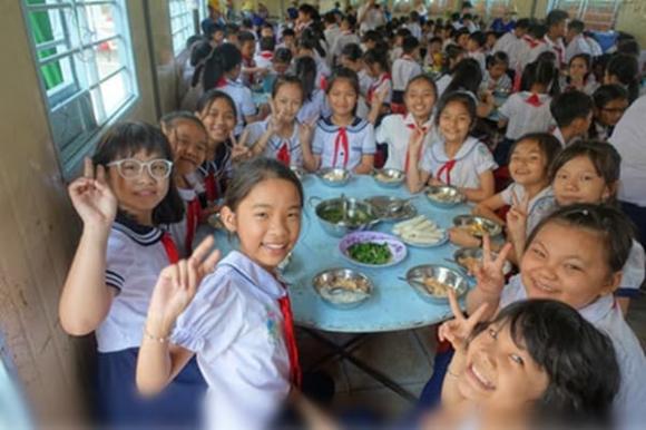 Chính thức Trẻ em, học sinh bắt đầu được hưởng chính sách ưu đãi, hỗ trợ số tiền lên tới 936 000 đồng tháng