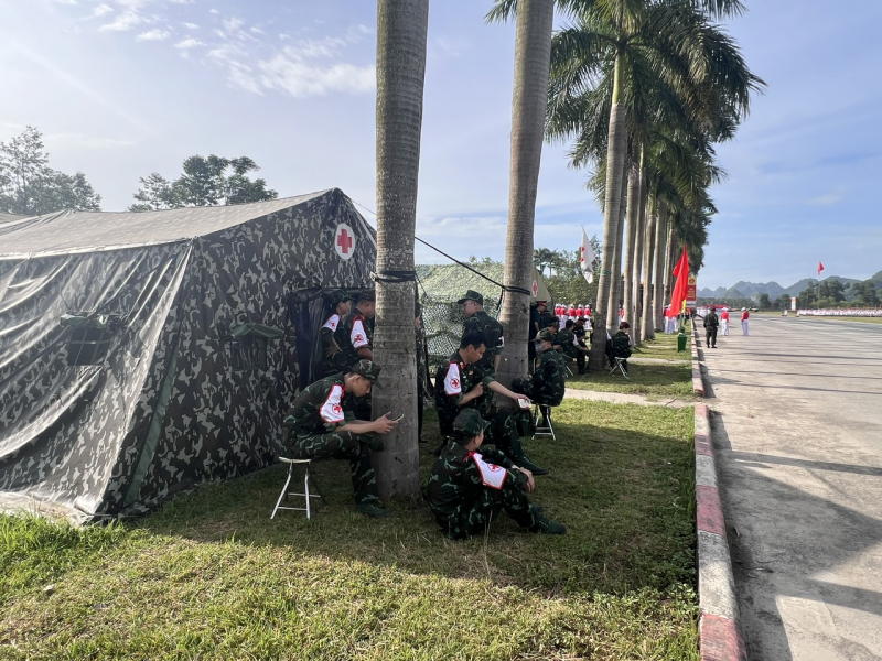 Bảo đảm công tác phục vụ y tế người dân đi xem diễu binh, diễu hành và người đi khám bệnh