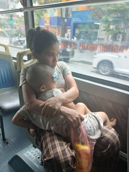 Chuyện cảm động trên xe buýt tuyến 106, BKS 29B -15099