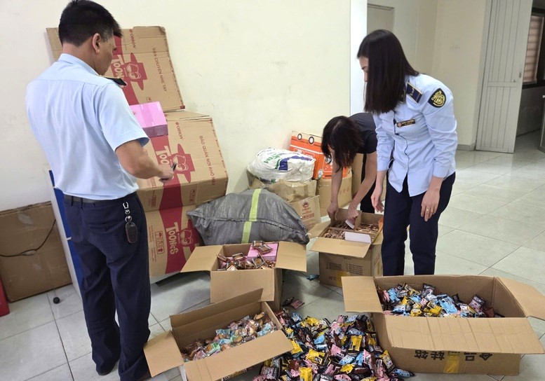 Hà Nội Kiểm tra, xử phạt các cơ sở vi phạm về kinh doanh bánh Trung thu, không đảm bảo an toàn thực phẩm