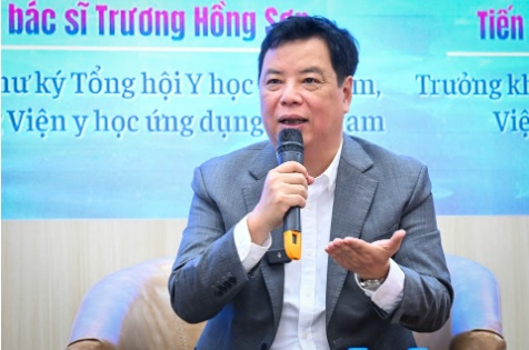 Người Việt trên 64 tuổi mắc cùng lúc nhiều bệnh tật