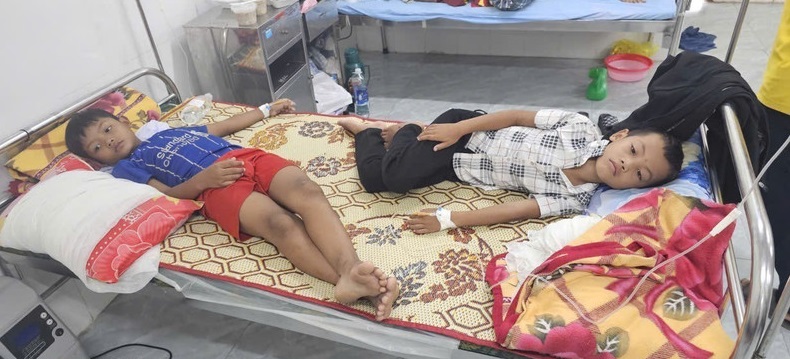 Quảng Trị Nhiều học sinh nhập viện sau bữa ăn sáng tại trường