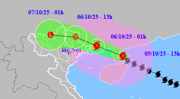 Bão số 11 Matmo đạt cường độ mạnh nhất, cảnh báo thời điểm gió giật dữ dội và mưa lớn