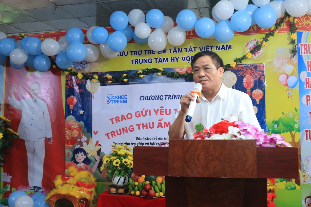 Trao gửi yêu thương- Trung thu ấm tình 2025