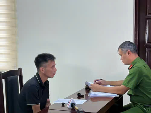 Công an Hà Nội triệt phá đường dây sản xuất nước Lavie giả quy mô lớn tại Gia Lâm