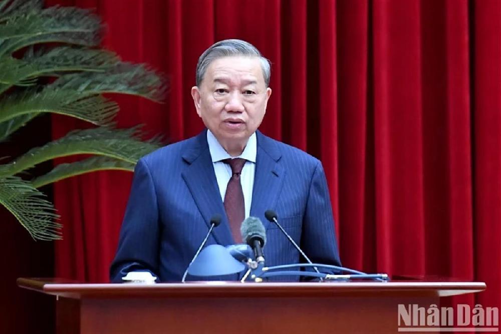 Tổng Bí thư gửi Thư thăm hỏi đồng bào, chiến sĩ đang ứng phó thiên tai