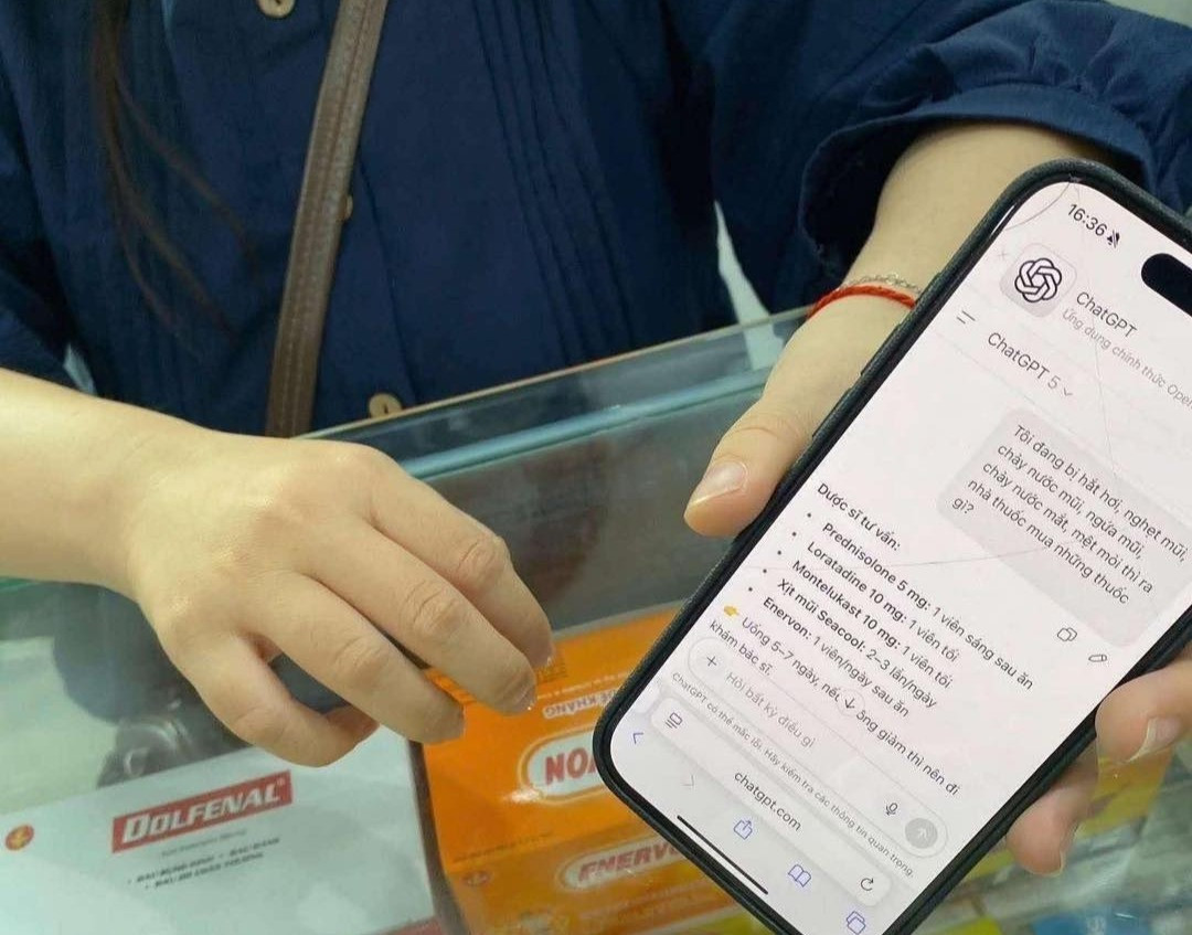 Xem đơn thuốc chữa ho, nghẹt mũi từ ChatGPT, bác sĩ phải thốt lên thật bá đạo