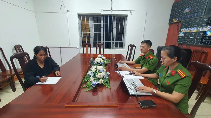 Bắt khẩn cấp người mẹ ném con 1 tuổi xuống giếng ở Đắk Lắk