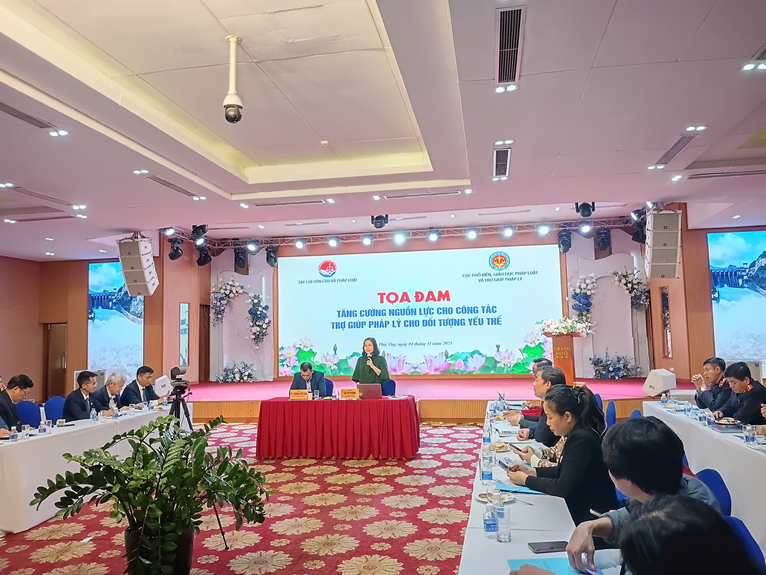 Xây dựng thể chế, tăng cường nguồn lực công tác trợ giúp pháp lý cho đối tượng yếu thế