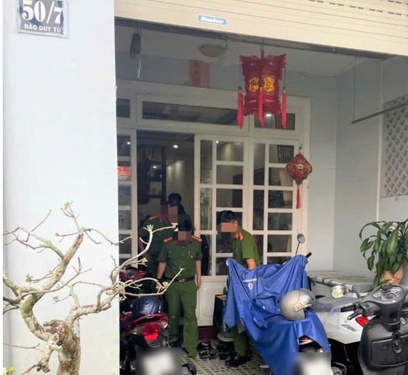 Công an khám xét nhà riêng và nơi làm việc của nguyên Chánh Thanh tra Sở Y tế Lâm Đồng