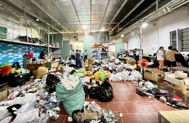 Đề xuất sàn thương mại điện tử phải gỡ bỏ gian hàng sai phạm trong 24 giờ