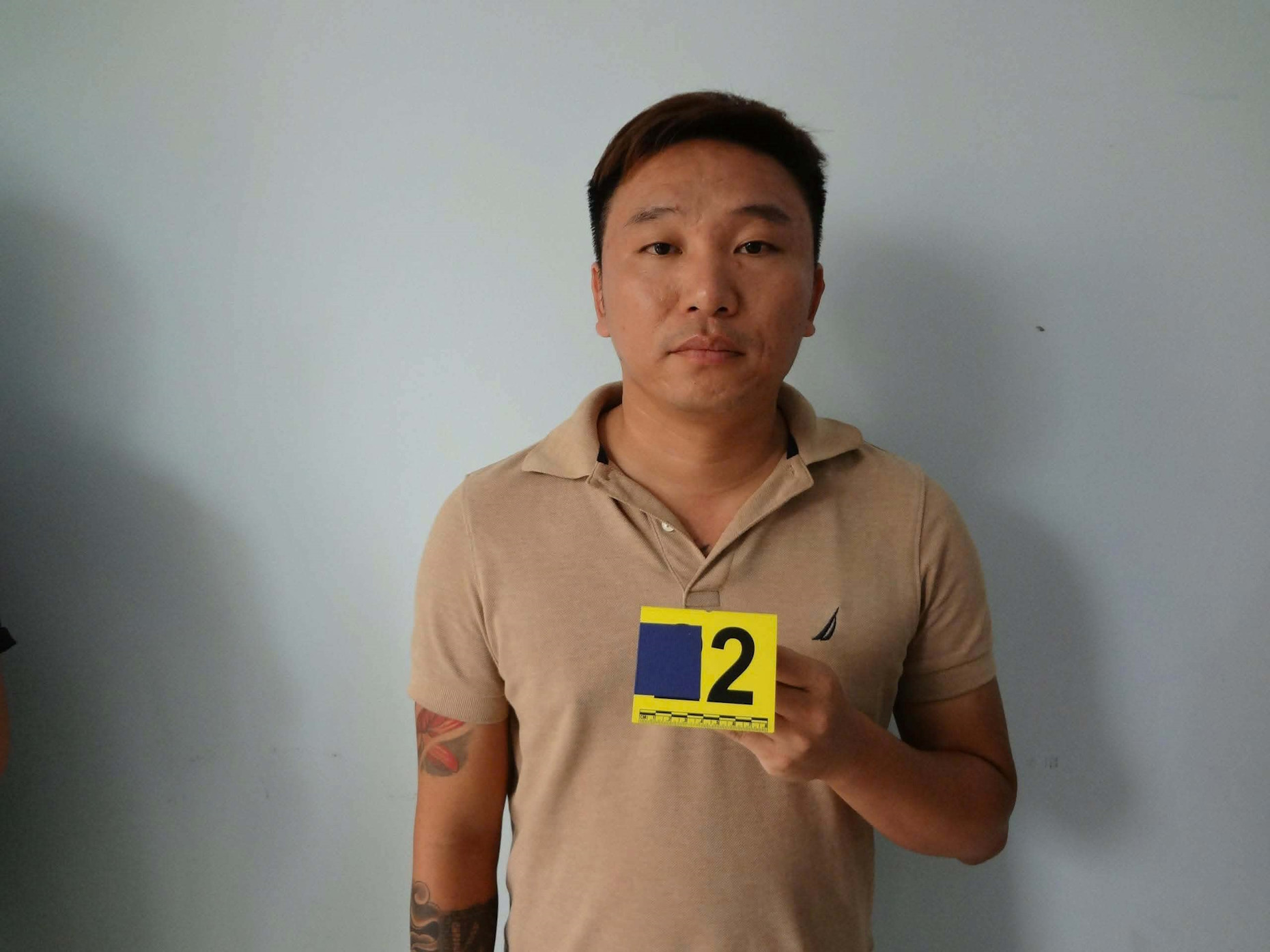 Bắt giữ người đàn ông hiếp dâm bé gái 12 tuổi trên ô tô