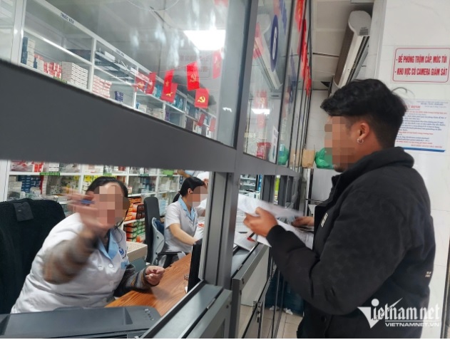 Bị tố kê đơn thuốc kiểu ‘bia kèm lạc’ Bệnh viện Da liễu Trung ương lên tiếng