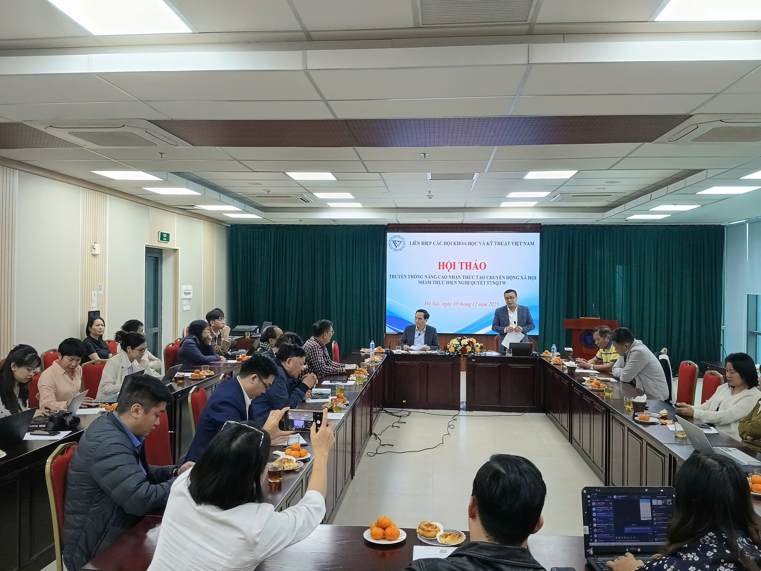 Đẩy mạnh Nghị quyết 57, phát huy báo chí truyền thông, khoa học công nghệ và chuyển đổi số