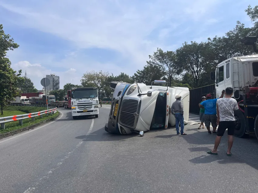 Từ hôm nay, đưa người bị tai nạn giao thông đi cấp cứu được hỗ trợ đến 5 triệu đồng