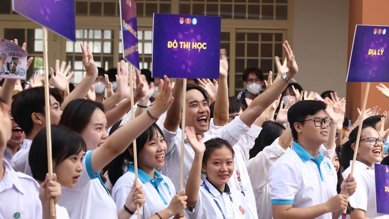 Khoa học xã hội bị quay lưng  Đừng đổ lỗi cho thị trường hay ngành học