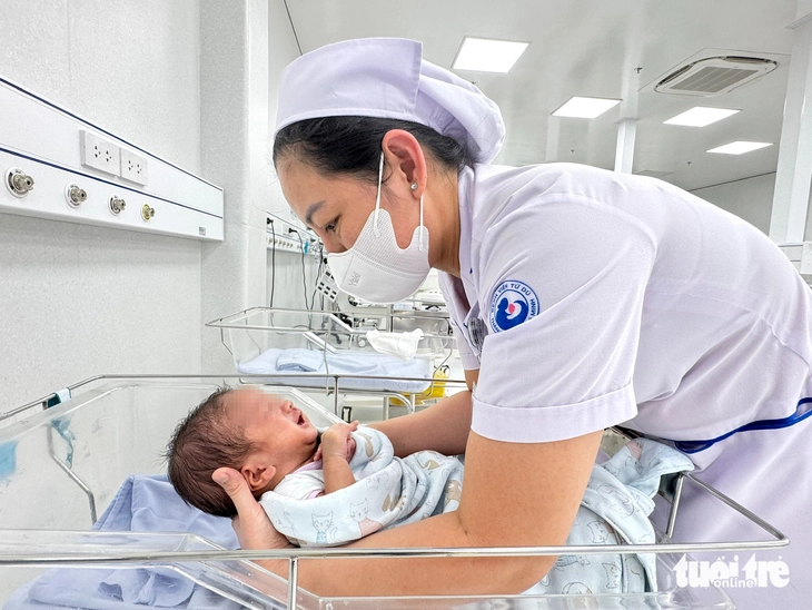 Cứu những đứa trẻ bị bỏ rơi giữa đời