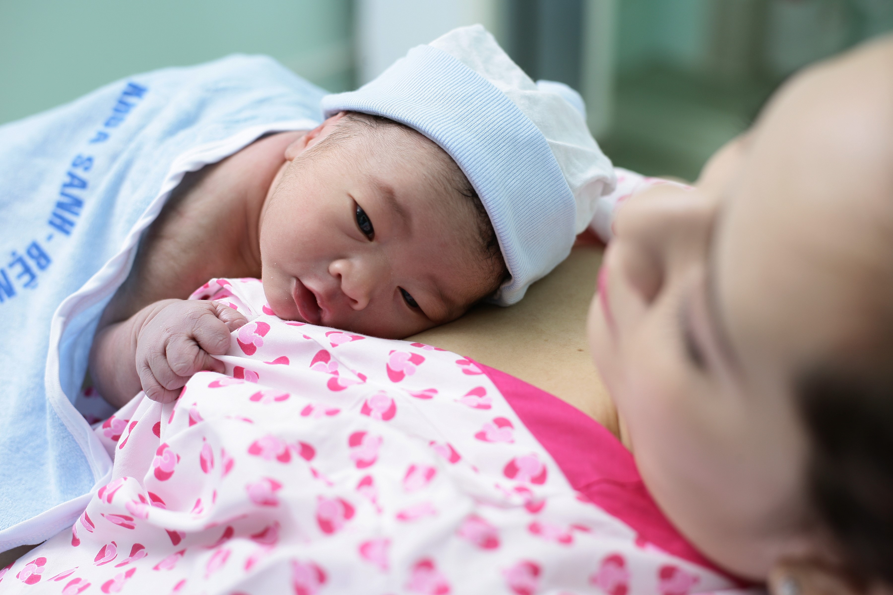 Hướng dẫn Quốc gia mới về Chăm sóc trẻ sơ sinh 2025