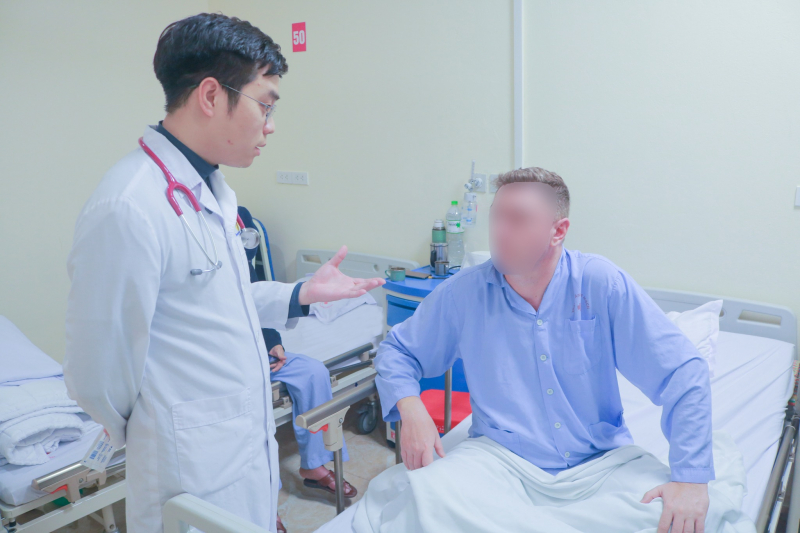 Cảnh báo nhồi máu cơ tim khi đang chơi pickleball