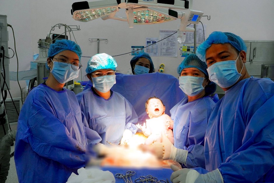 Lương, phụ cấp mới của nhân viên và hoạt động y tế theo quy định từ 1 1 2026