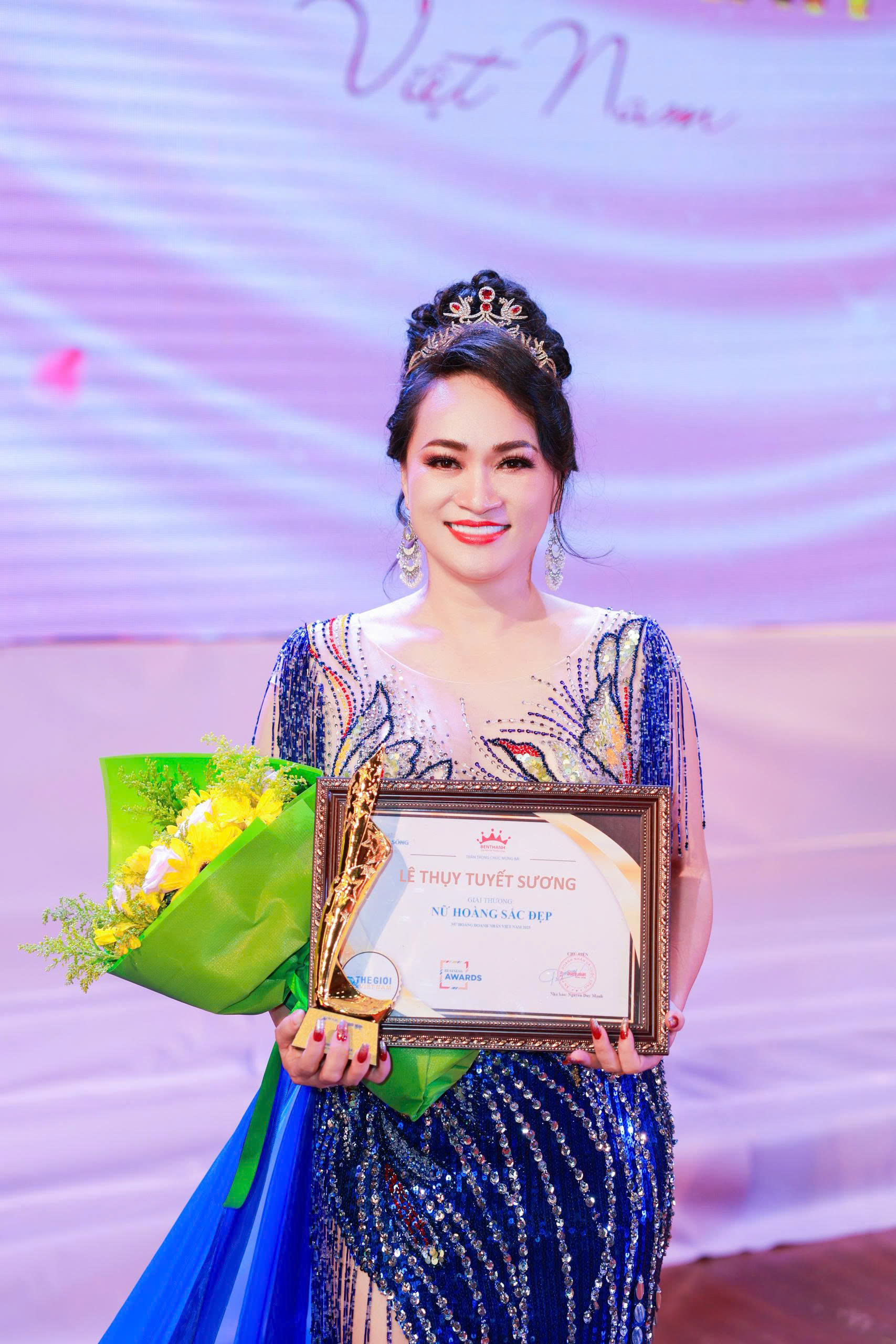 Nữ hoàng Sắc Đẹp Lê Thụy Tuyết Sương Hành trình lan tỏa giá trị đẹp