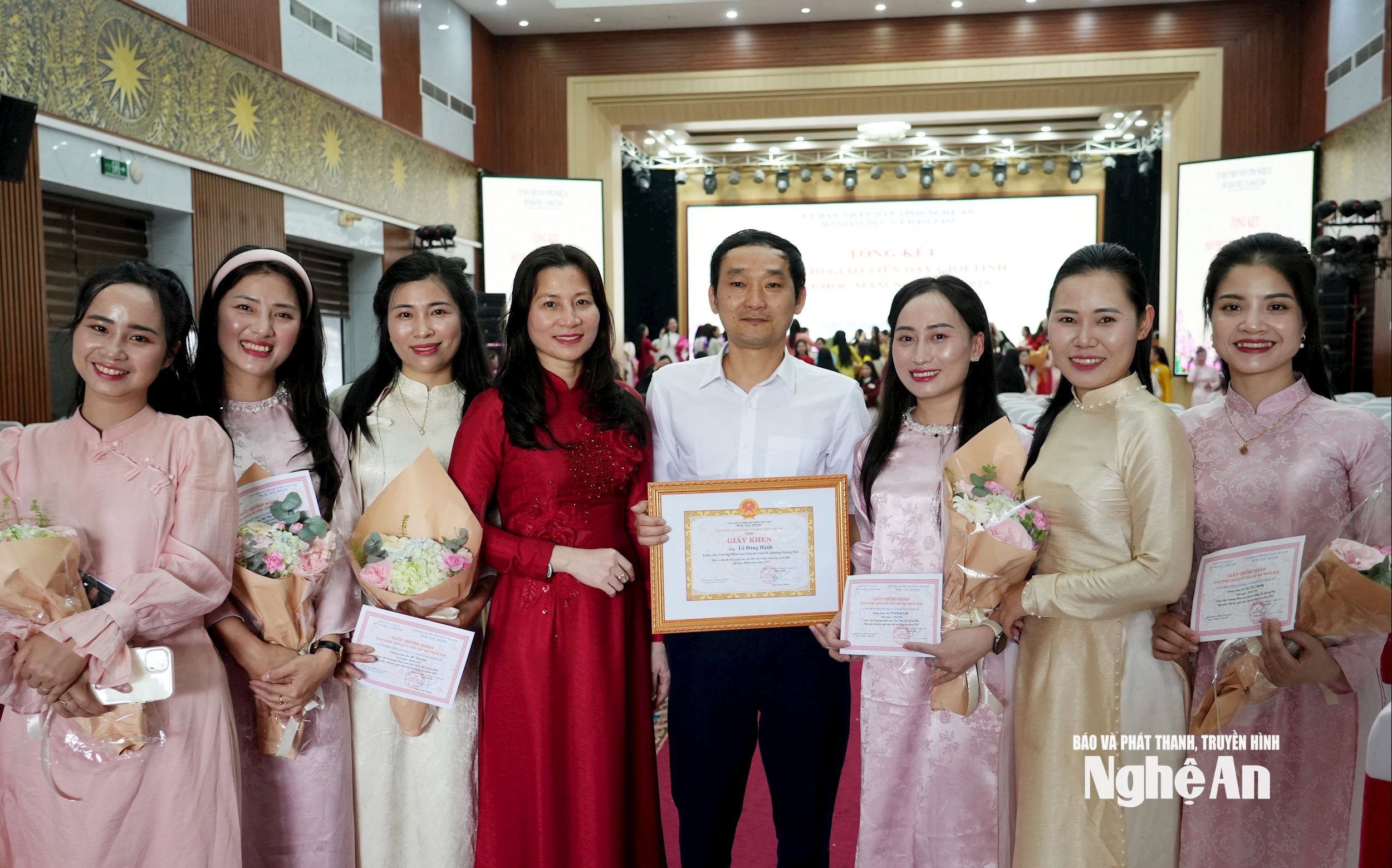 Nam thí sinh đặc biệt tại Hội thi giáo viên dạy giỏi bậc mầm non của Nghệ An